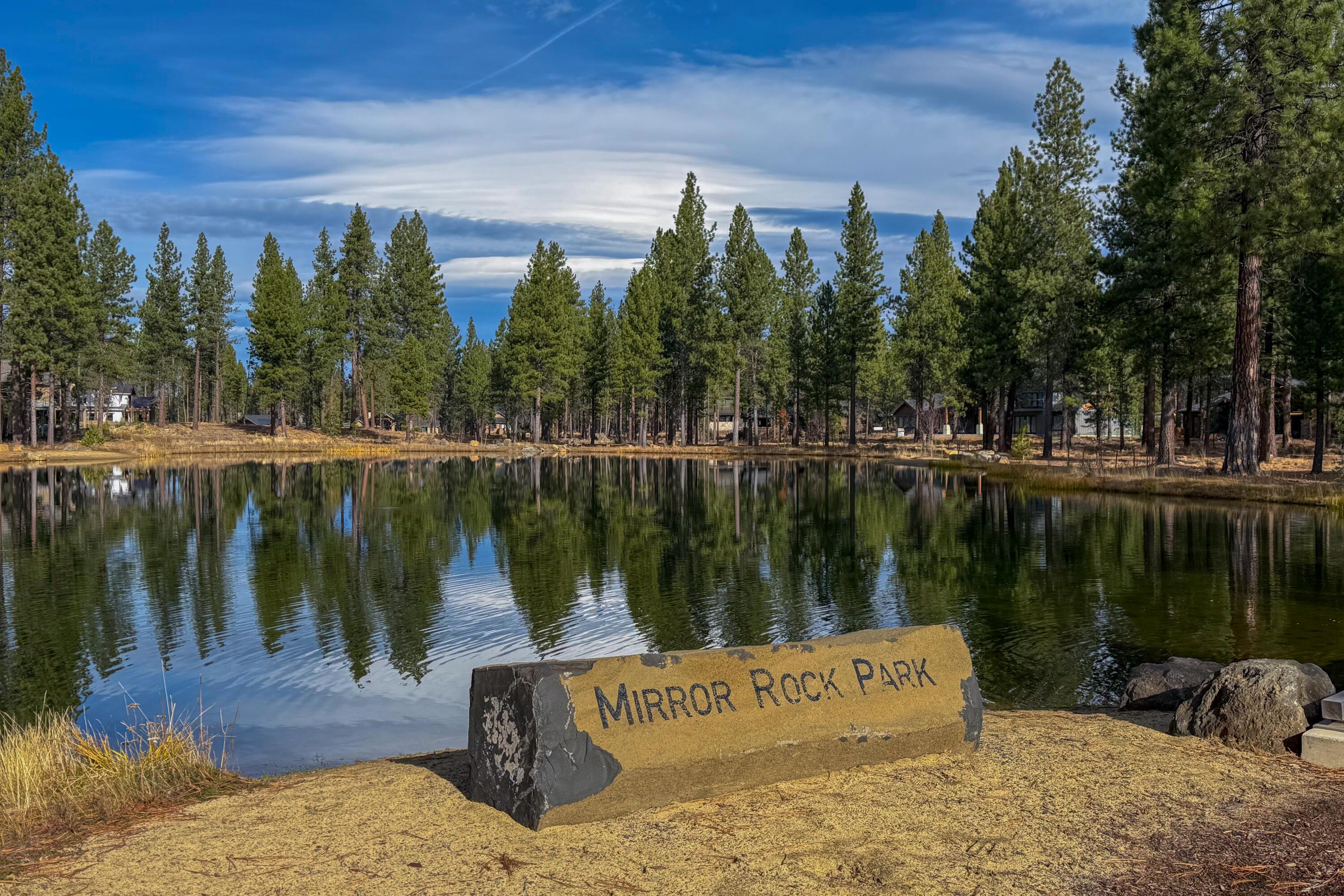 56319 Mirror Rock Loop 337