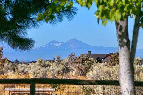 Tiny photo for 11173 SW Yates Court, Powell Butte, OR 97753 (MLS # 220214067)