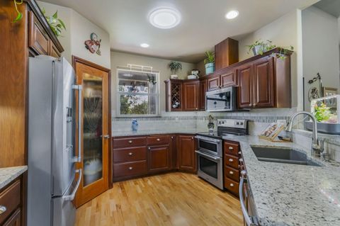 Tiny photo for 11173 SW Yates Court, Powell Butte, OR 97753 (MLS # 220214067)