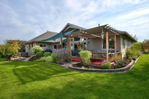 Tiny photo for 11173 SW Yates Court, Powell Butte, OR 97753 (MLS # 220214067)