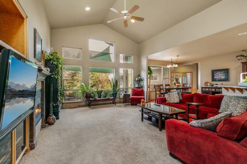 Tiny photo for 11173 SW Yates Court, Powell Butte, OR 97753 (MLS # 220214067)