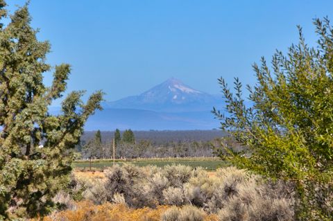 Tiny photo for 11173 SW Yates Court, Powell Butte, OR 97753 (MLS # 220214067)