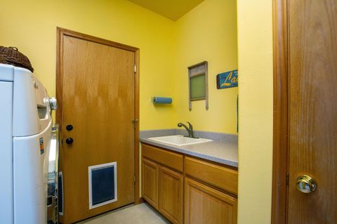 Tiny photo for 11173 SW Yates Court, Powell Butte, OR 97753 (MLS # 220214067)