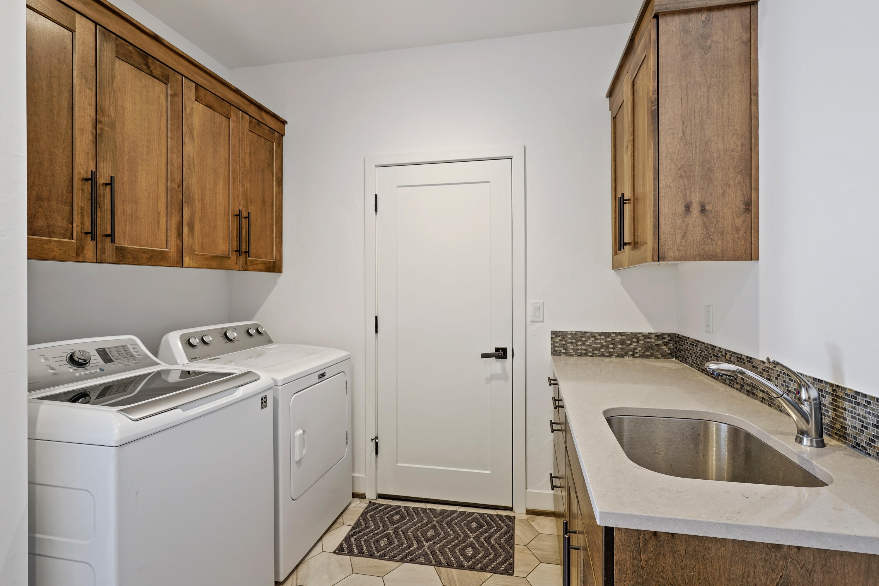 Broken Top - Residential