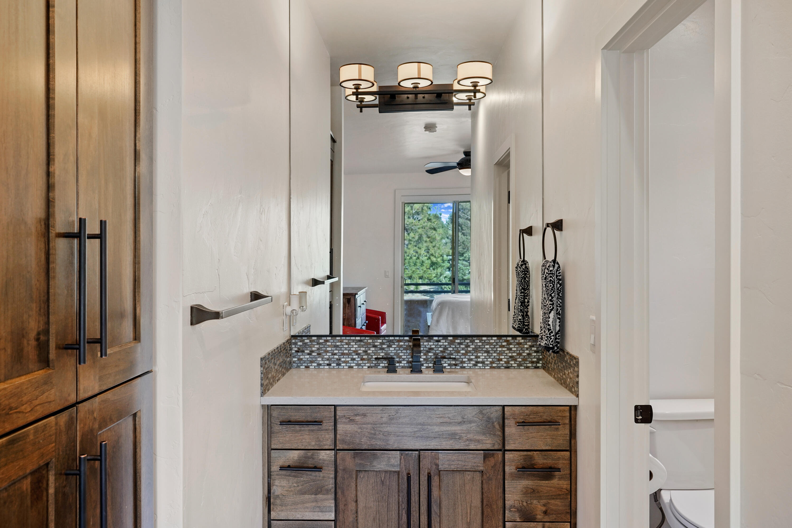 Broken Top - Residential