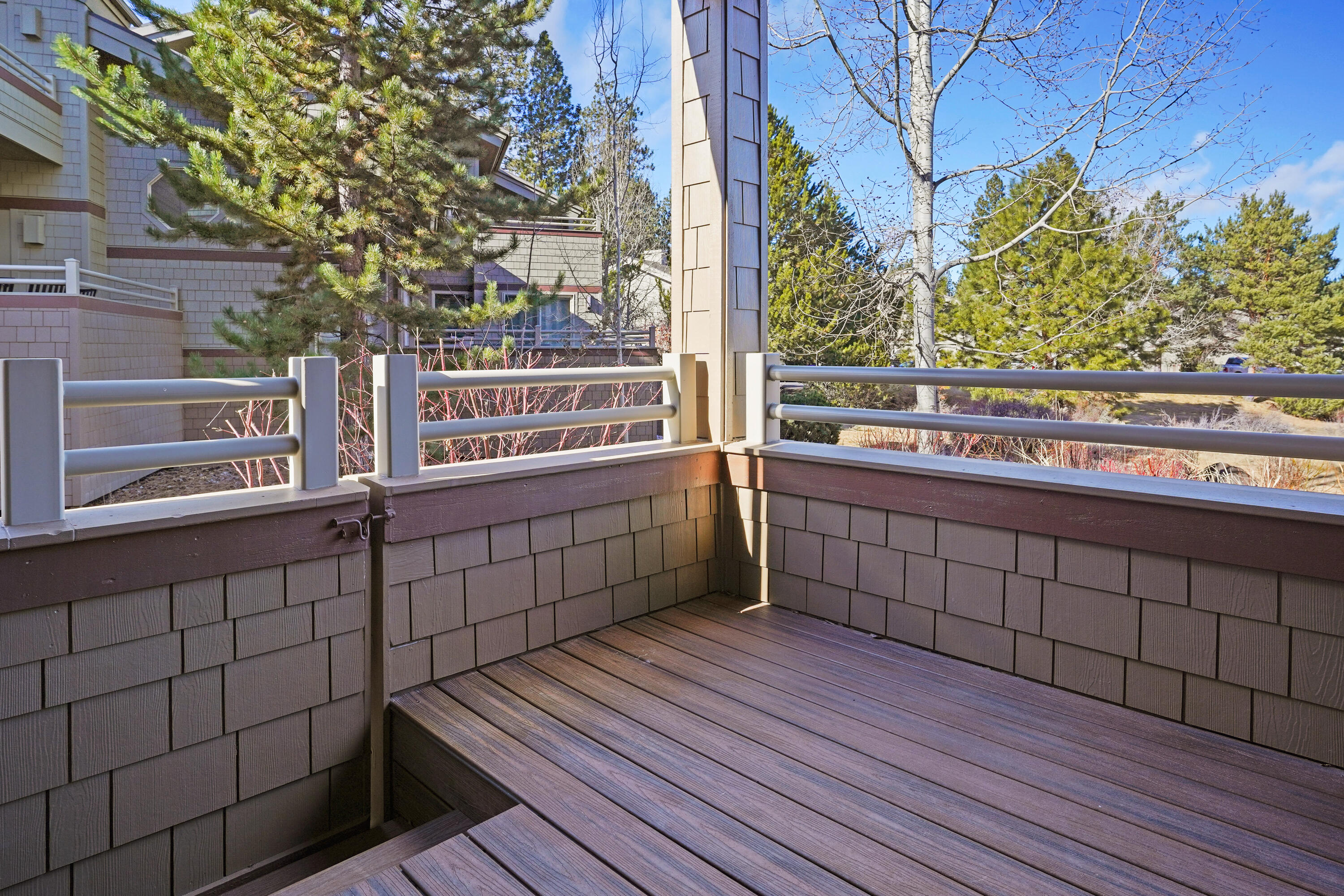 Broken Top - Residential