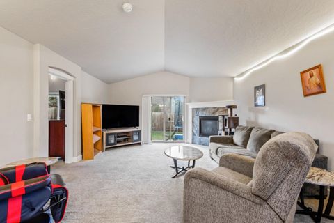 Tiny photo for 3177 NE Coho Street, Bend, OR 97701 (MLS # 220212521)