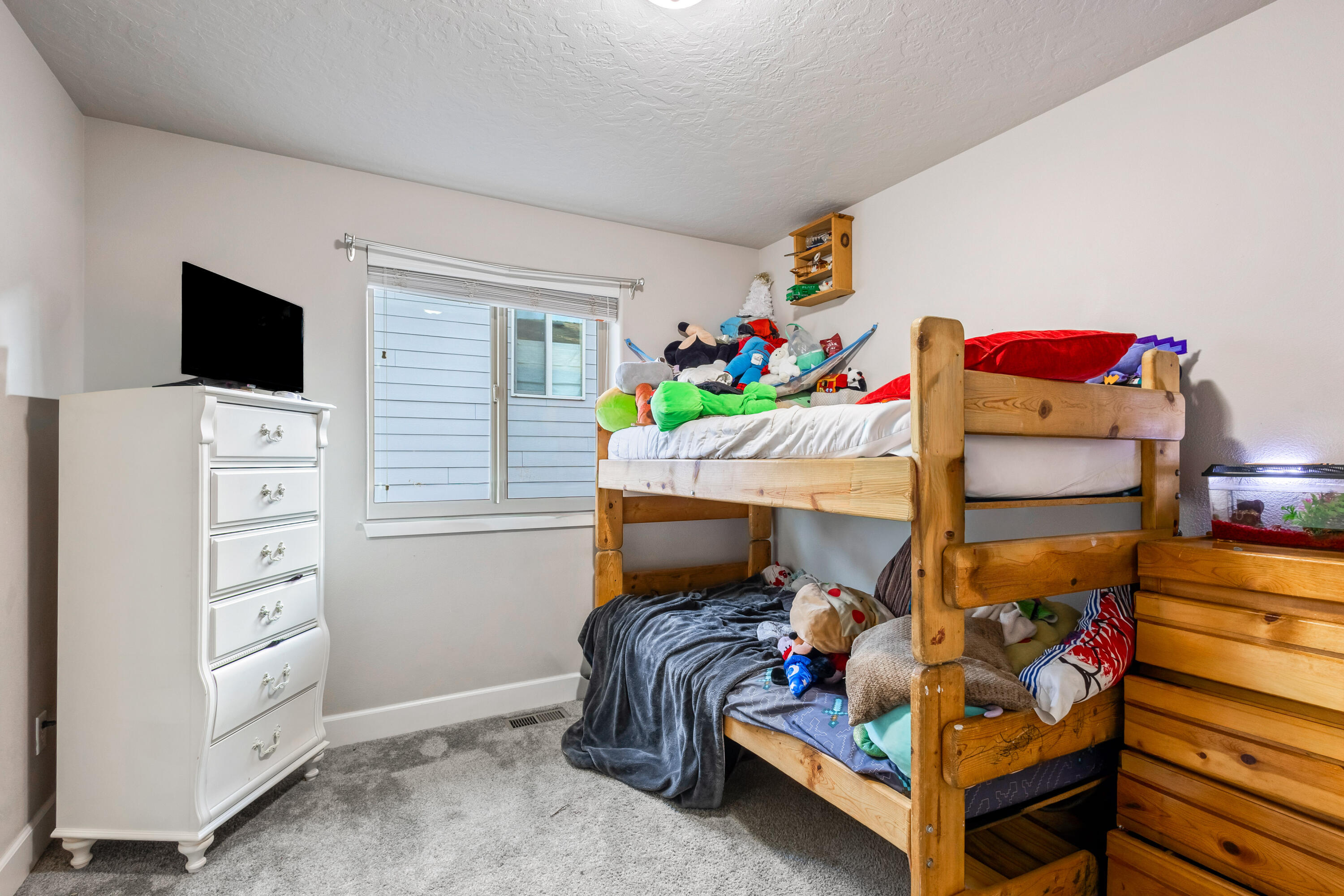 Rooster Rock - Residential