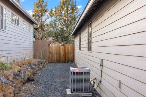 Tiny photo for 3177 NE Coho Street, Bend, OR 97701 (MLS # 220212521)