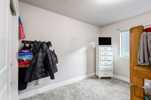 Tiny photo for 3177 NE Coho Street, Bend, OR 97701 (MLS # 220212521)
