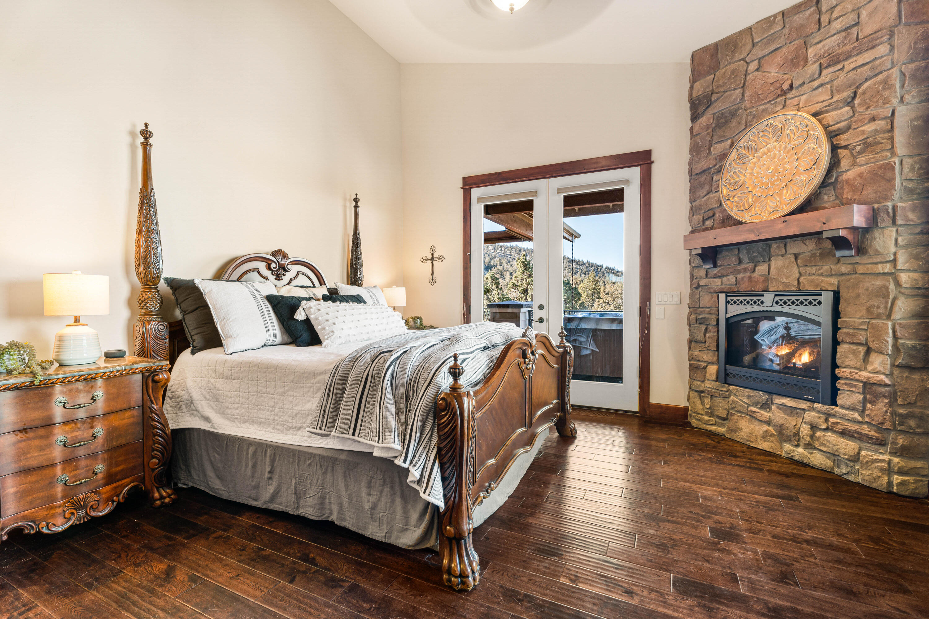 Eagle Crest - Residential