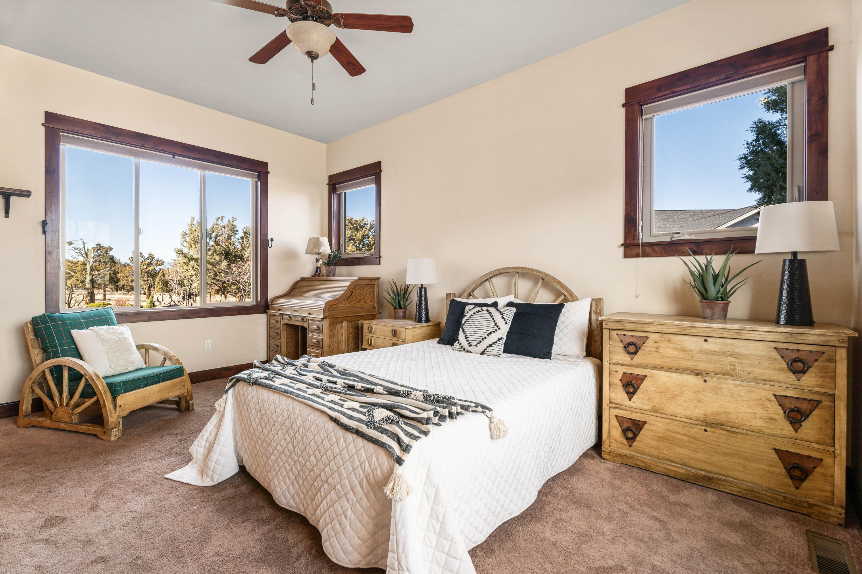 Eagle Crest - Residential