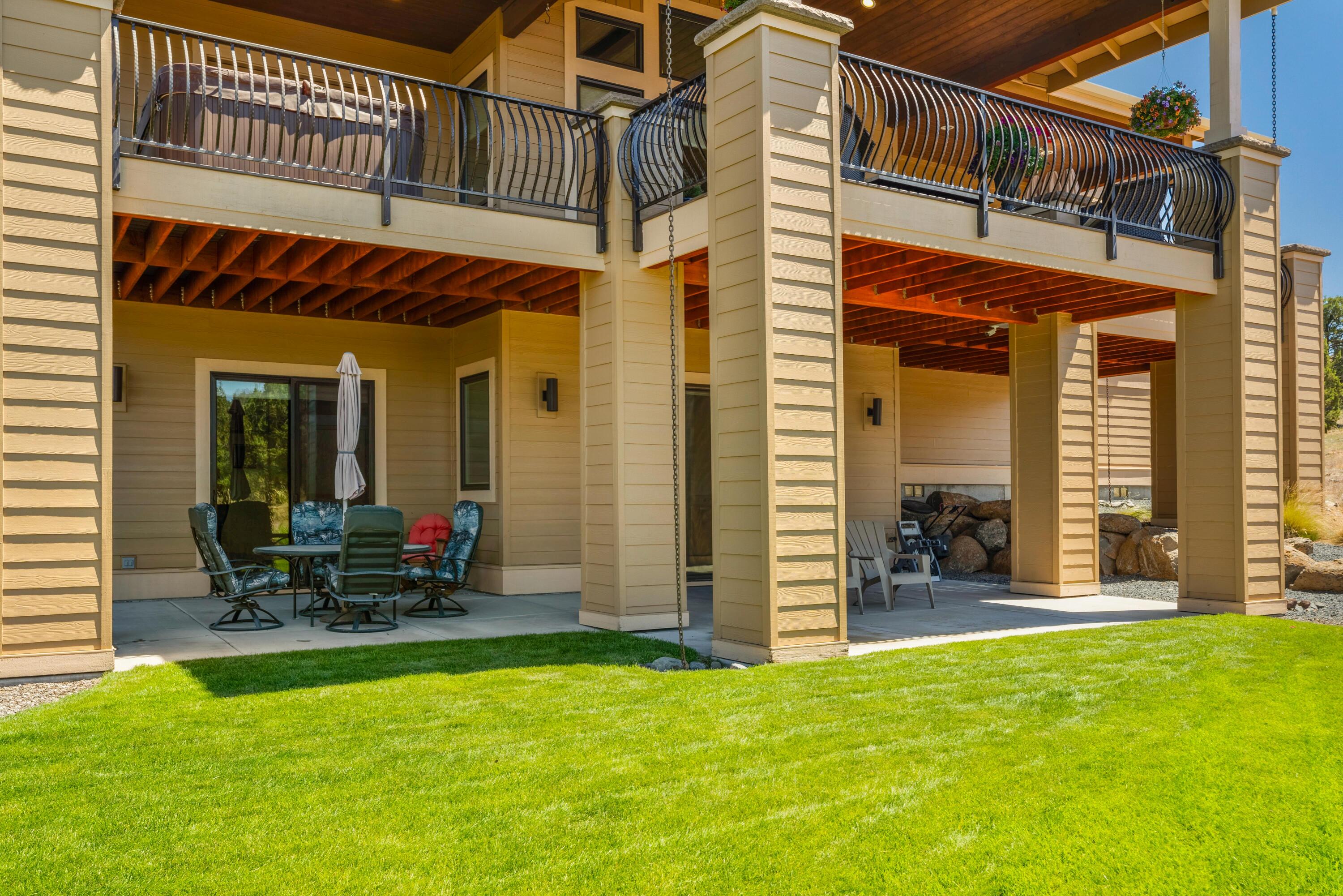 Eagle Crest - Residential