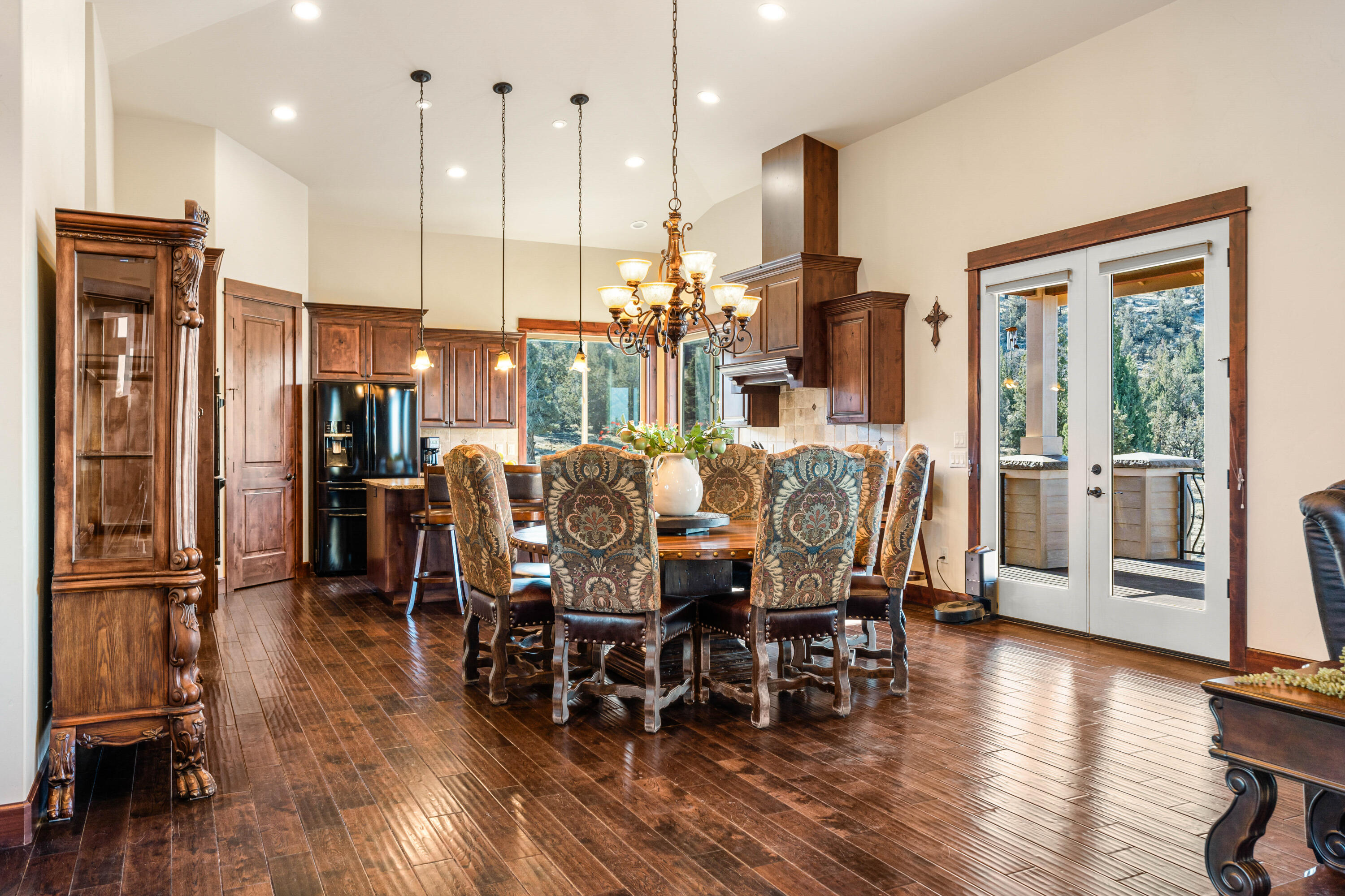 Eagle Crest - Residential