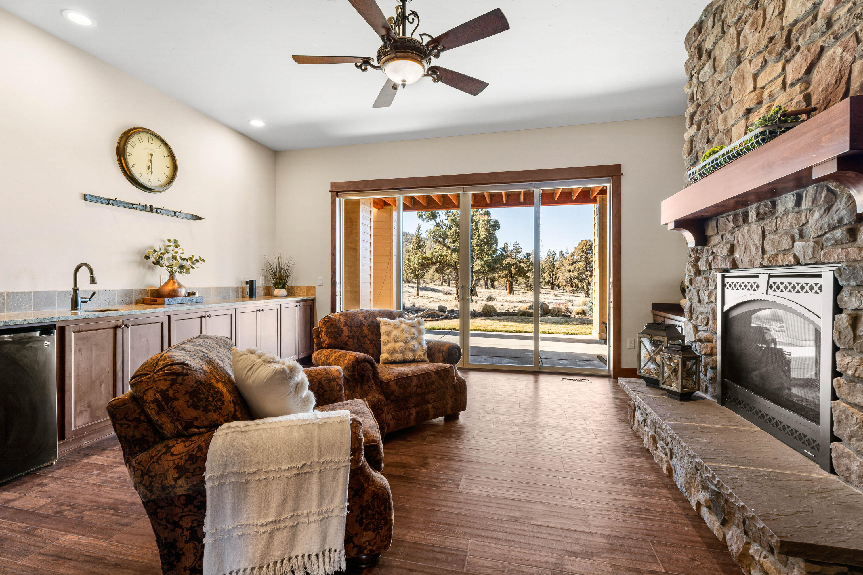 Eagle Crest - Residential