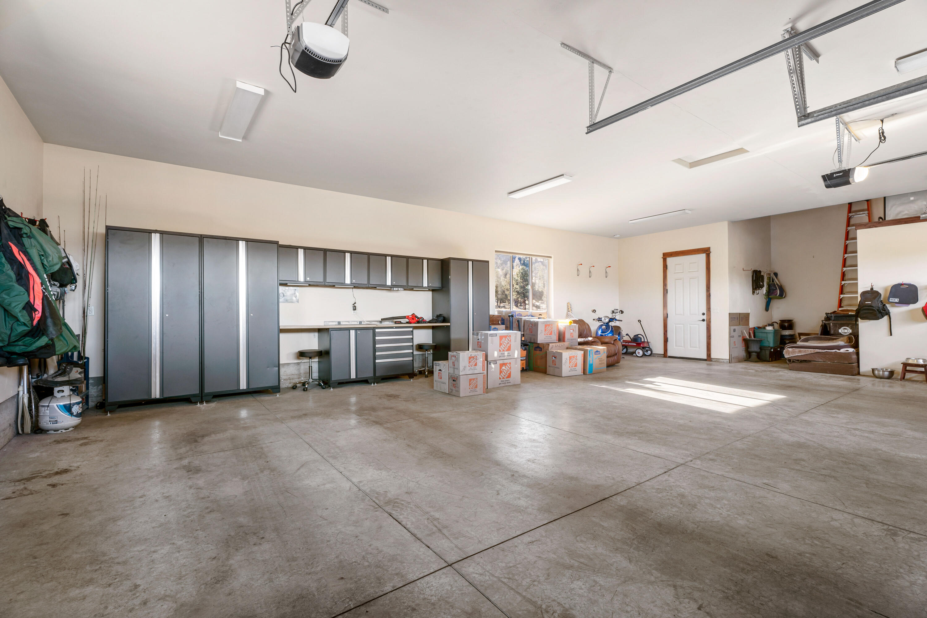 Eagle Crest - Residential