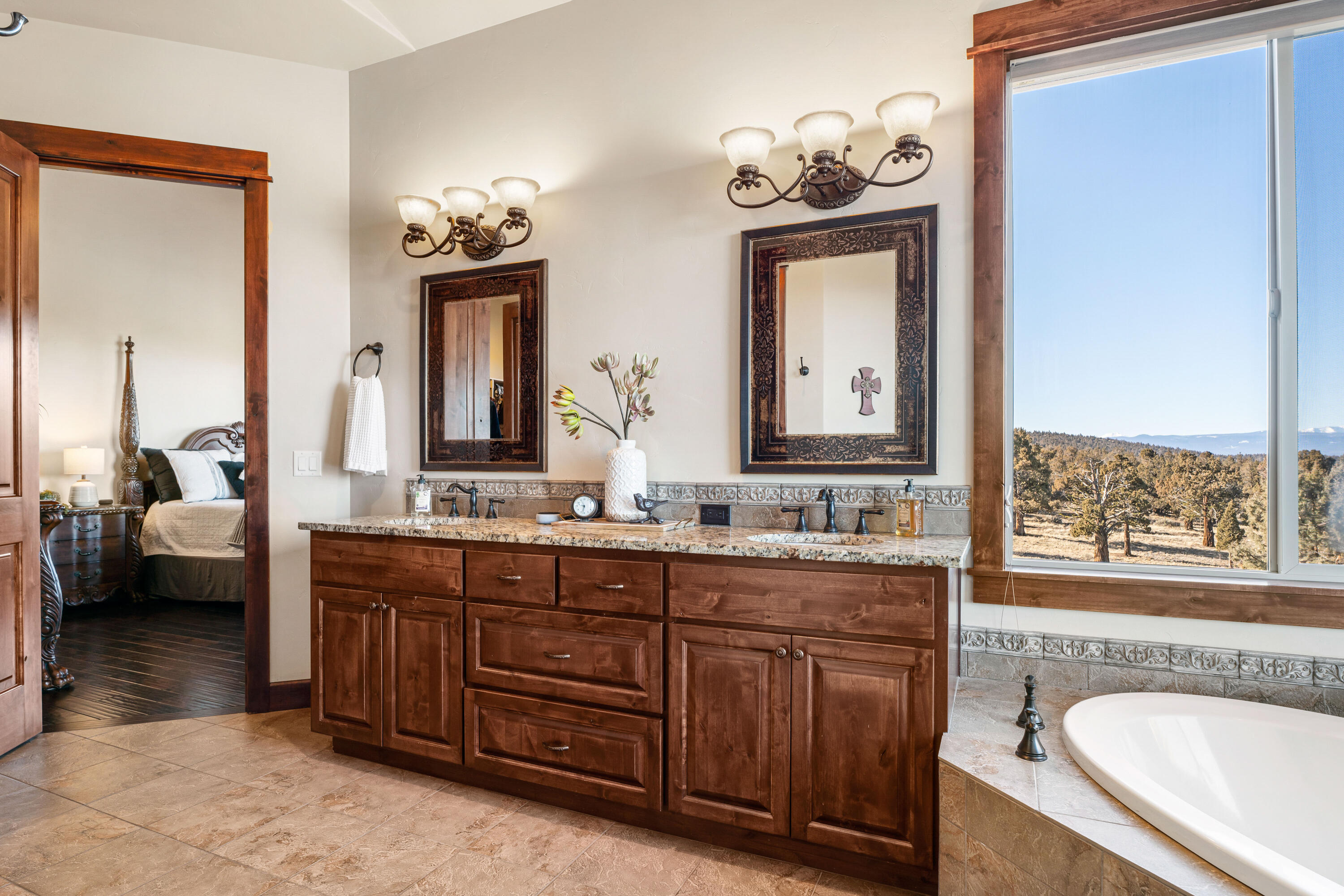 Eagle Crest - Residential