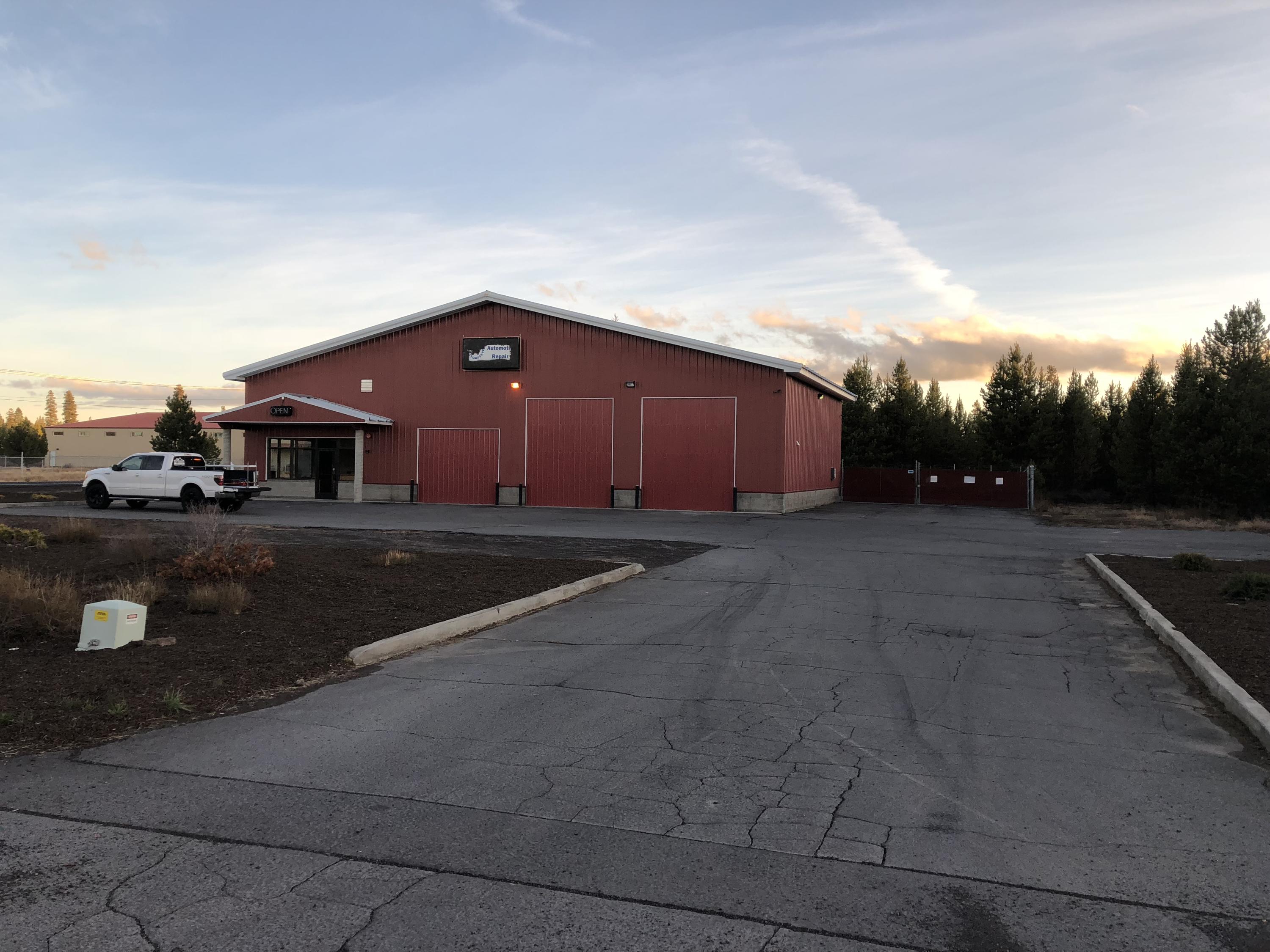 Lapine Industrial - Commercial Sale