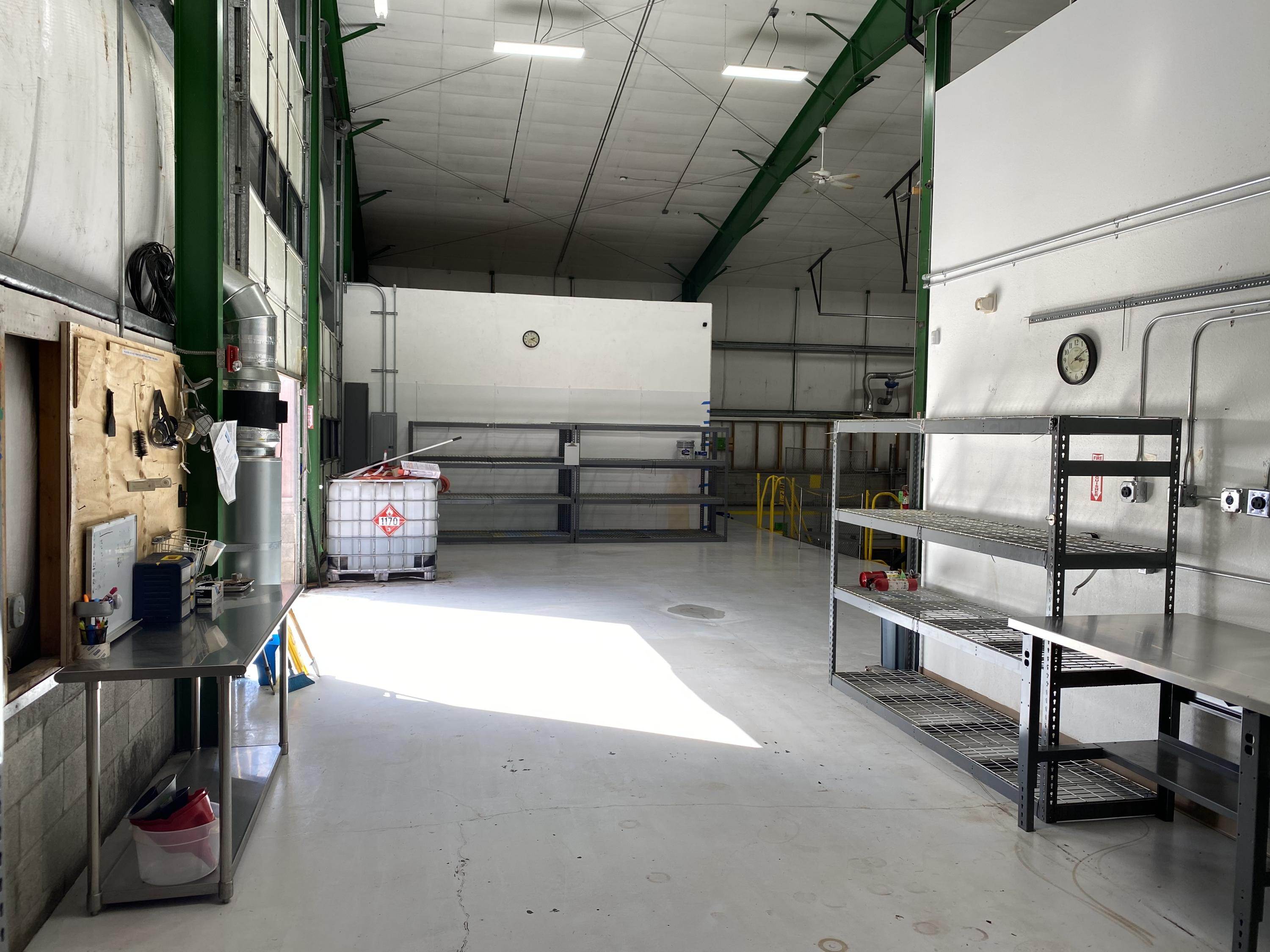 Lapine Industrial - Commercial Sale