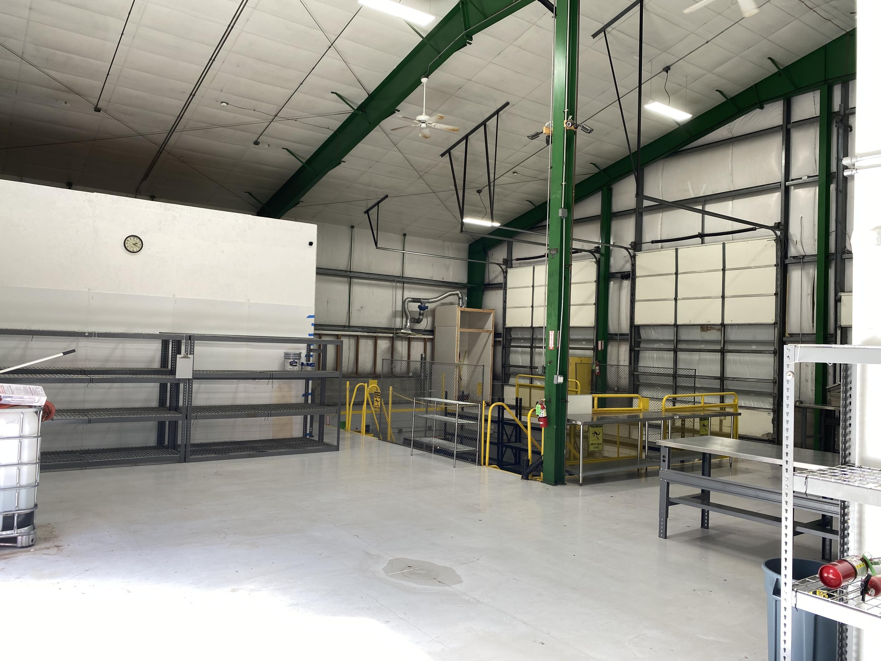 Lapine Industrial - Commercial Sale