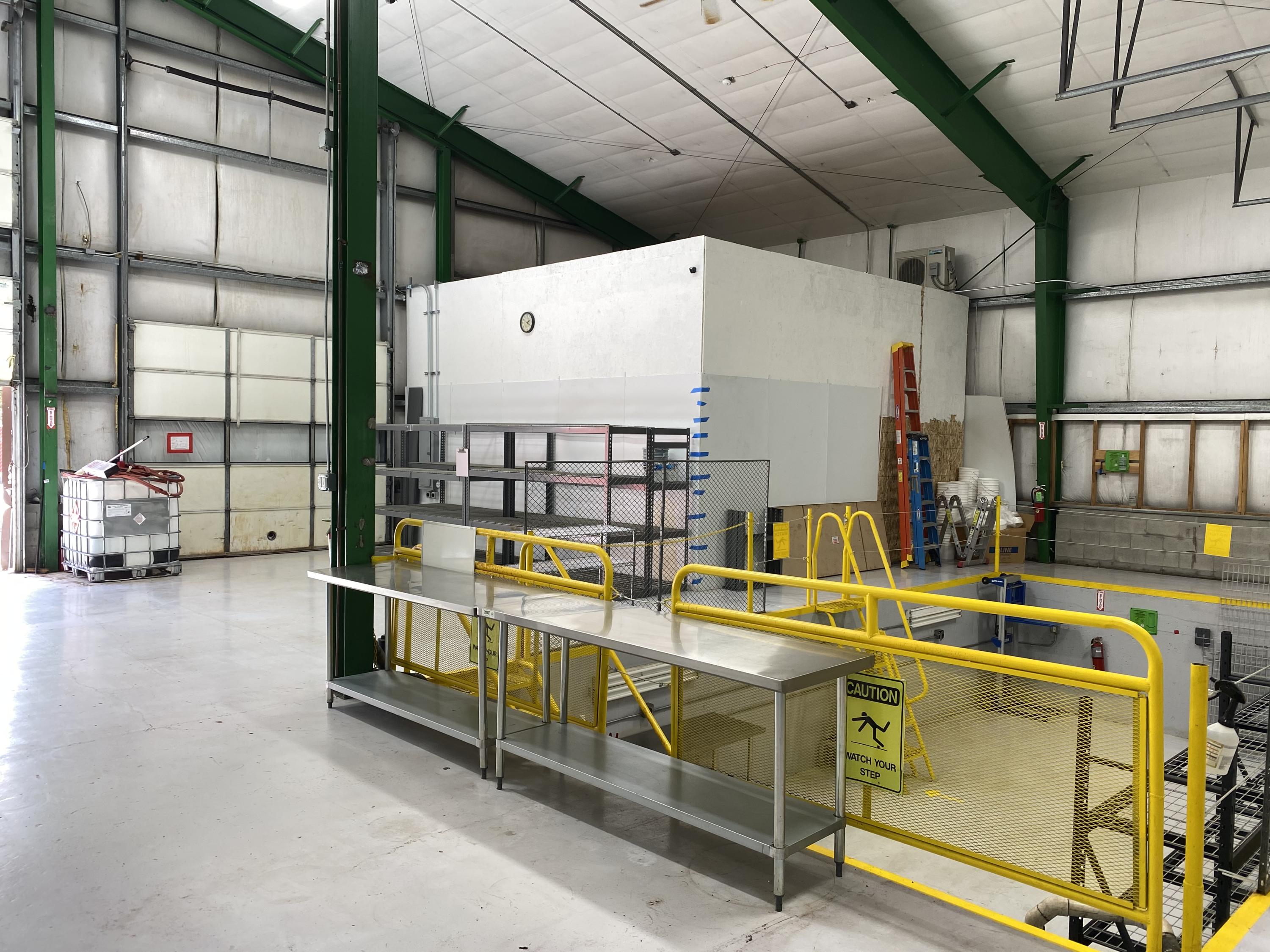 Lapine Industrial - Commercial Sale