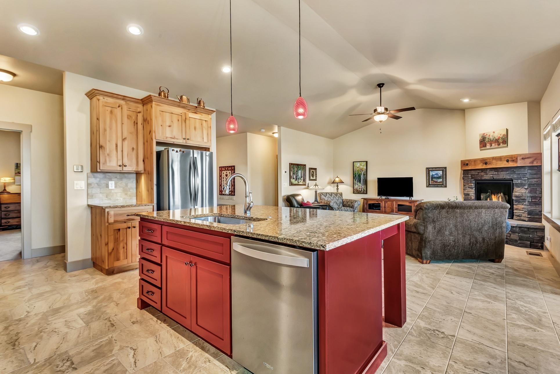 Saddle Ridge - Residential