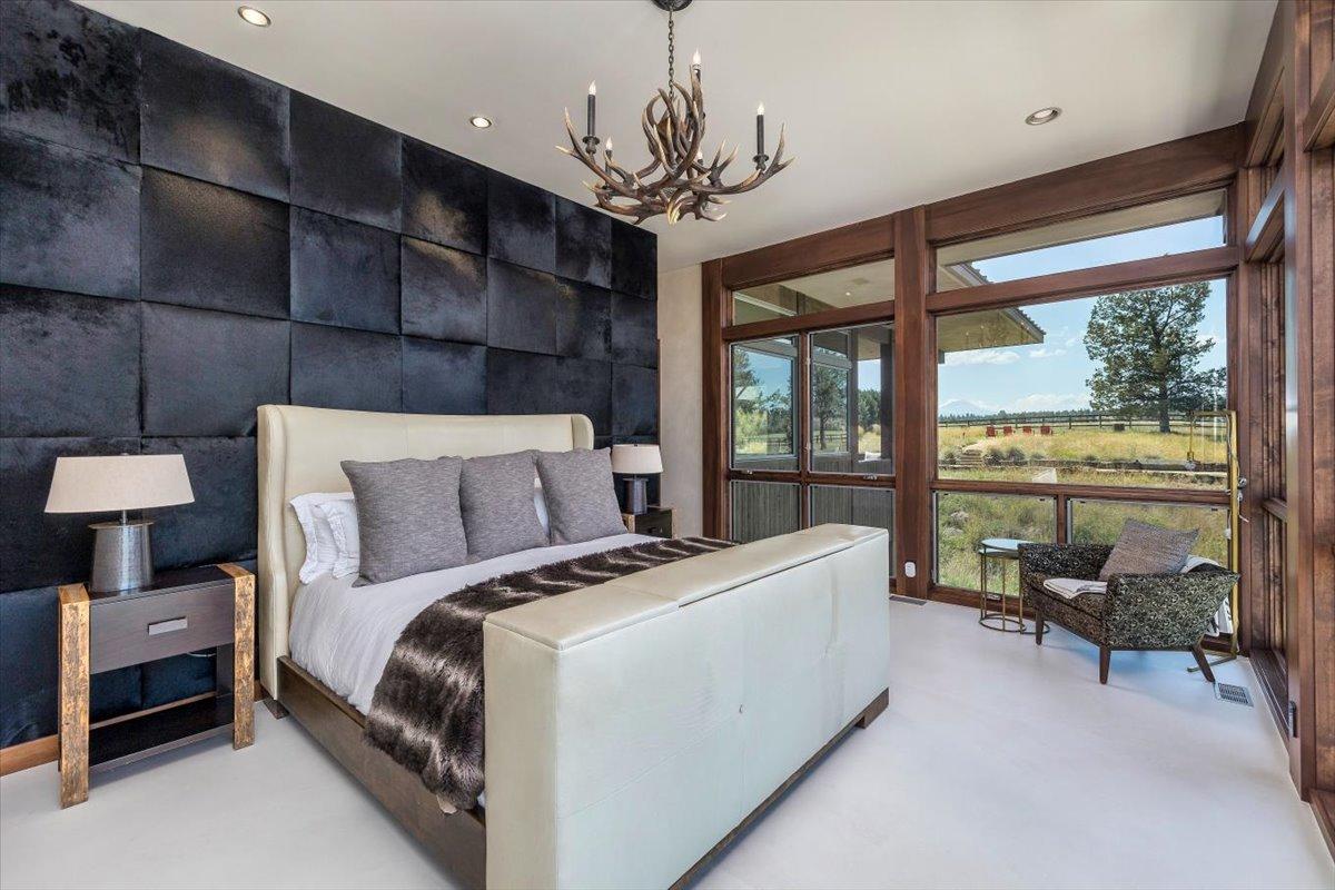 Deschutes River Ranc - Residential