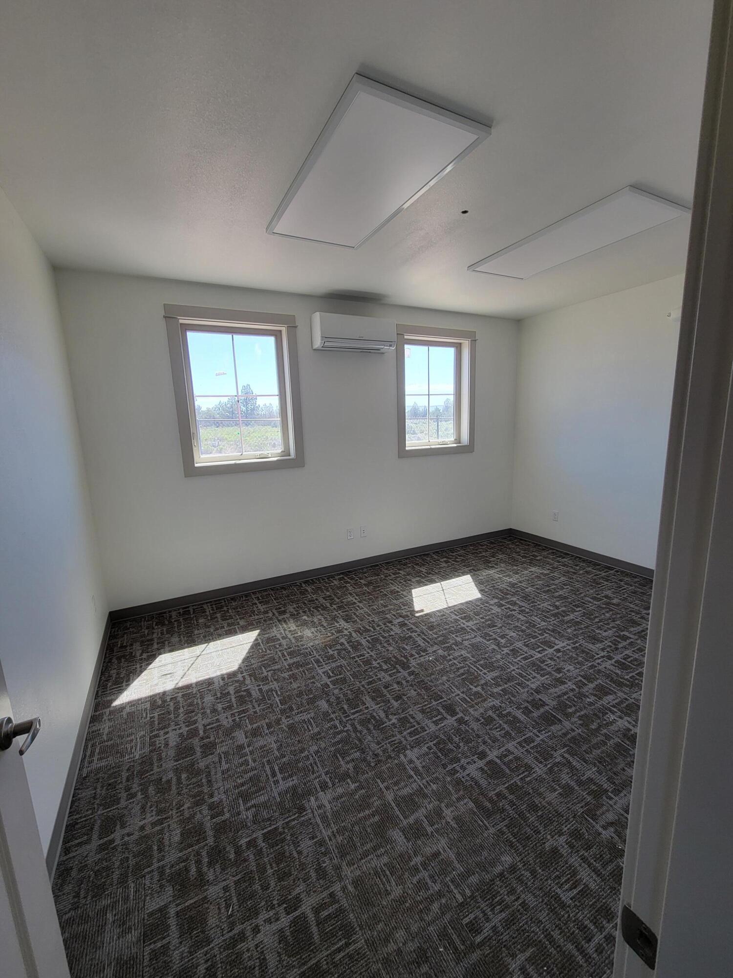 1051 SW Layton Court Unit B-2 & B-3