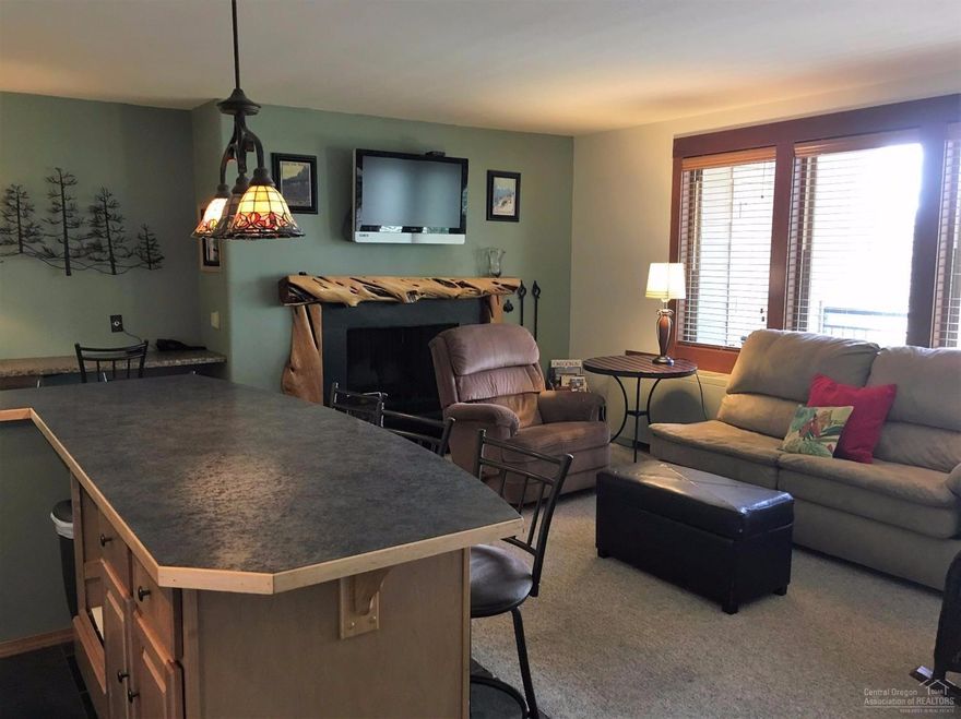 Enjoy resort living at Inn of the 7th Mtn in this lovely, updated 2nd floor condo. The efficient 1 BR/2 Bath floor plan allows master suite privacy from the great room area w/queen-size Murphy bed. Master can be locked off for a separate rental. Private south-facing balcony with panoramic views. Successful VRBO for 6+ yrs w/many long-term summer rentals. VRBO #418639. Resort is 5 miles from downtown Bend & the closest lodging to Mt.Bachelor. See seventhmountain.com. Call re available bank financing.