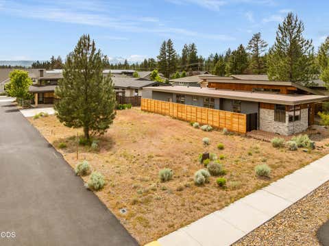 Photo of 283 W Heising Drive, Sisters, OR 97759 (MLS # 220224769)