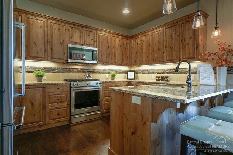 Eagle Crest - Residential