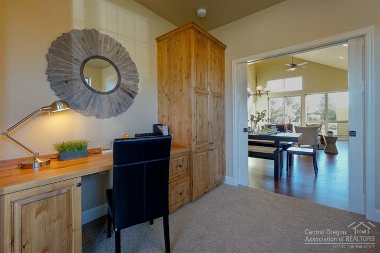 Eagle Crest - Residential