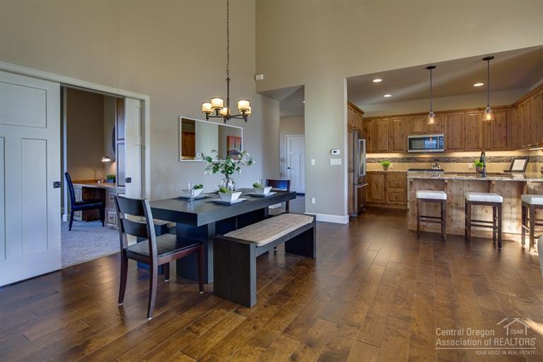 Eagle Crest - Residential