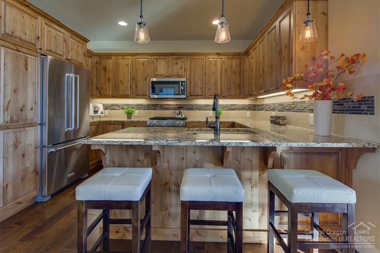 Eagle Crest - Residential