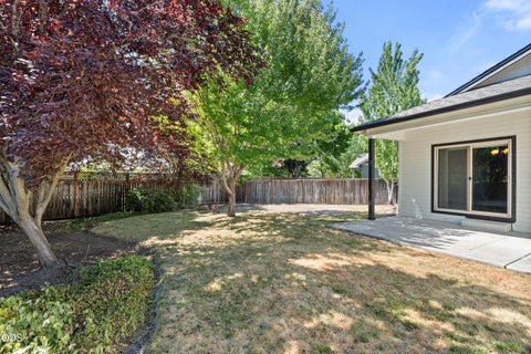 Tiny photo for 3603 Mallard Lane, Medford, OR 97504 (MLS # 220223820)