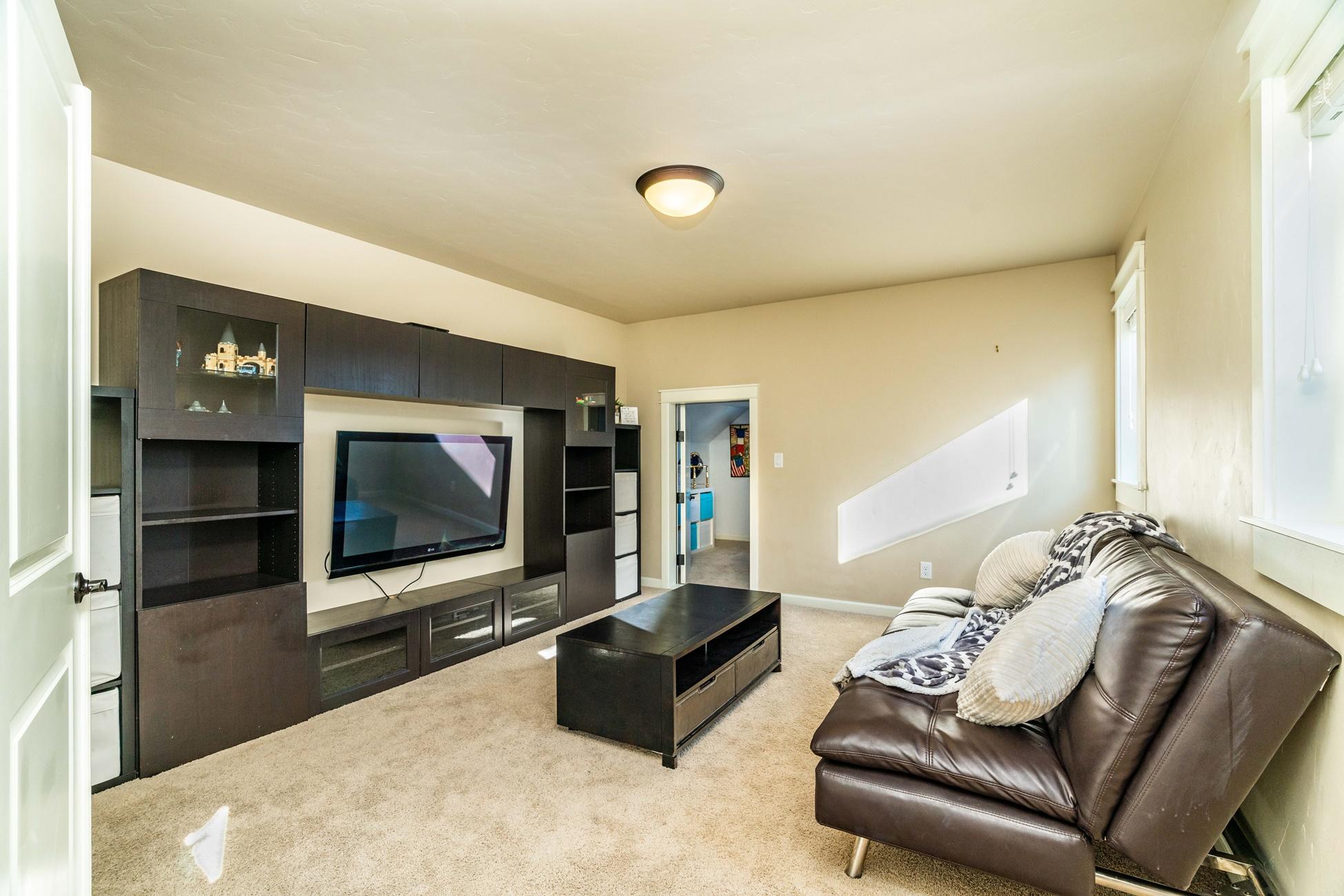 McCall Landing - Residential