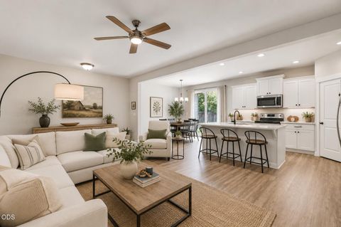 Tiny photo for 60507 Hedgewood LN, Bend, OR 97702 (MLS # 220224435)