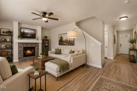 Tiny photo for 60507 Hedgewood LN, Bend, OR 97702 (MLS # 220224435)
