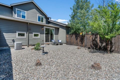 Tiny photo for 60507 Hedgewood LN, Bend, OR 97702 (MLS # 220224435)