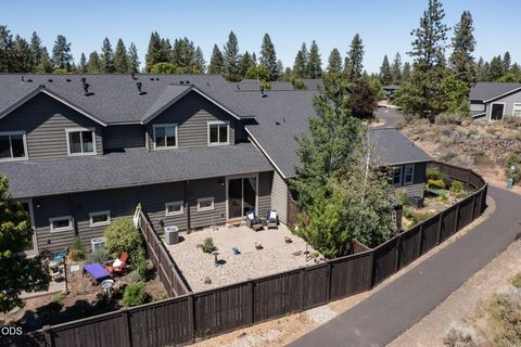 Tiny photo for 60507 Hedgewood LN, Bend, OR 97702 (MLS # 220224435)