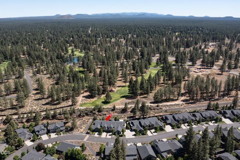 Tiny photo for 60507 Hedgewood LN, Bend, OR 97702 (MLS # 220224435)