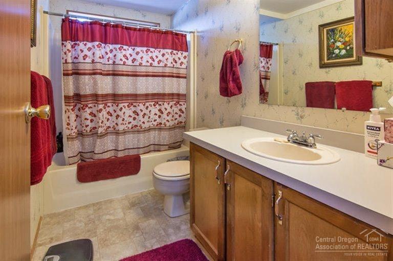 Tall Pines - Residential