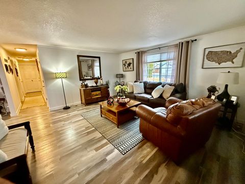 Tiny photo for 20676 Morningstar Drive, Bend, OR 97701 (MLS # 220211832)