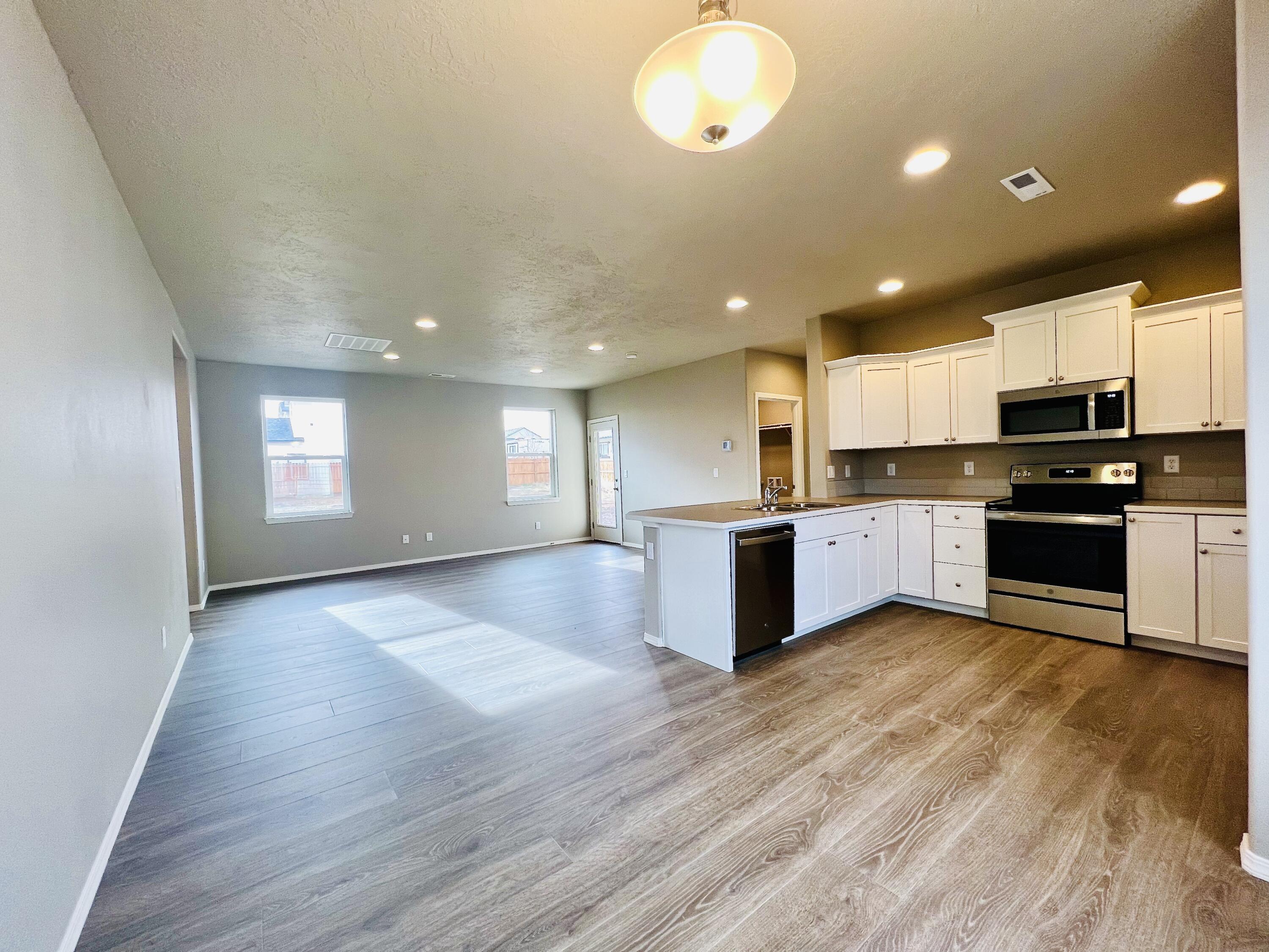 Morning Crest - Residential