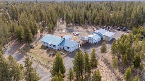 Tiny photo for 12342 Sun Forest Dr, La Pine, OR 97739 (MLS # 220217239)