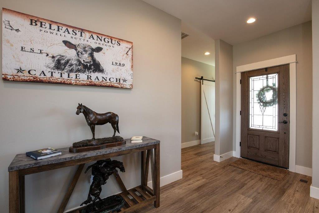 12512 SW Cornett Loop