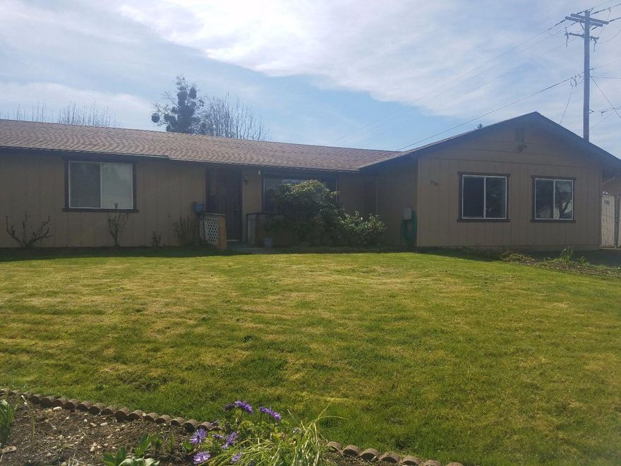 Hard to find 4 bedroom & 3 bath, spacious home on a large corner lot, lots of room for parking, privacy fencing. Nice Yard, enclosed patio great for a studio or workout room, beautiful mature landscaping with wonderful shade trees and plenty of room for gardening with irrigation. Nice Cul-de-sac, close in to everything. 12x16 fully insulated shop/storage w/skylight for you hobby's. Lots of storage. Room for your RV, boat and/or toys