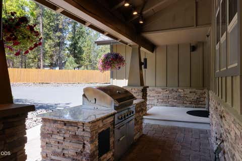 Tiny photo for 16969 Spring River Road, Bend, OR 97707 (MLS # 220222713)