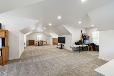 Tiny photo for 16969 Spring River Road, Bend, OR 97707 (MLS # 220222713)