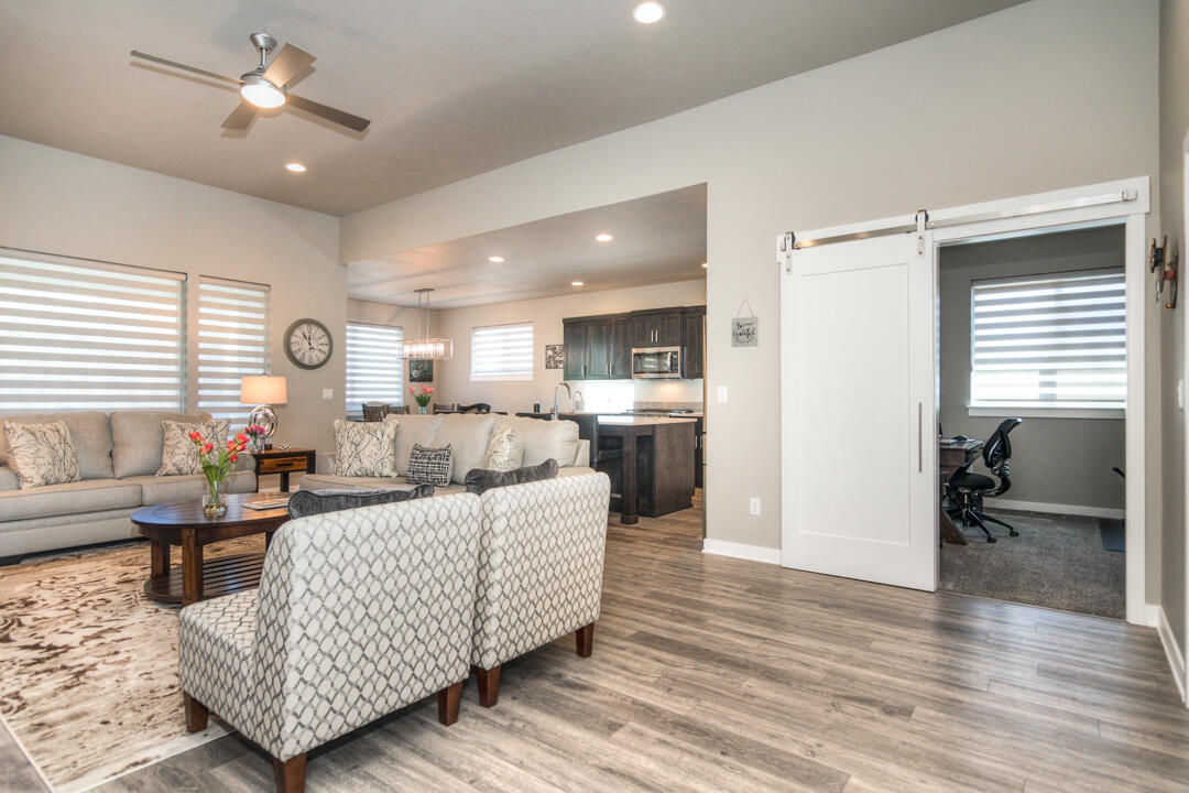 Triple Ridge - Residential